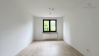 1. zi. whg. zimmer - Mehrfamilienhaus im Hittfelder Ortskern