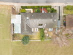 hausansicht drohne - Feldrandlage + Weitblick + Doppelhaushälfte in Tötensen