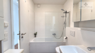 duschbadewanne - Über den Dächern von Stelle – moderne 3-Zimmer-Wohnung mit Weitblick bis Hamburg