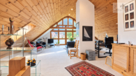 wohnraum og - Niedrige Energiekosten & Echtholz-Charme: Massives Finnland-Holzhaus mit PV
