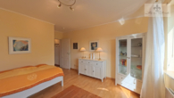 schlafzimmer (2) - Über den Dächern von Meckelfeld mit Balkon, Aufzug und TG-Stellplatz
