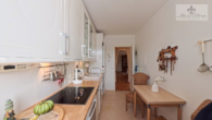 küche (2) - Über den Dächern von Meckelfeld mit Balkon, Aufzug und TG-Stellplatz